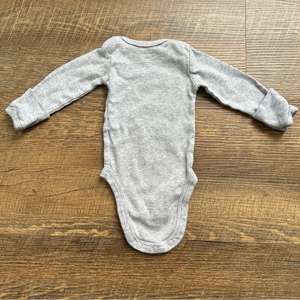 Carter’s Newborn Onesie Lot Solid Colors Onesies Boy Girl Gender Neutral Unisex - Picture 9 of 14
